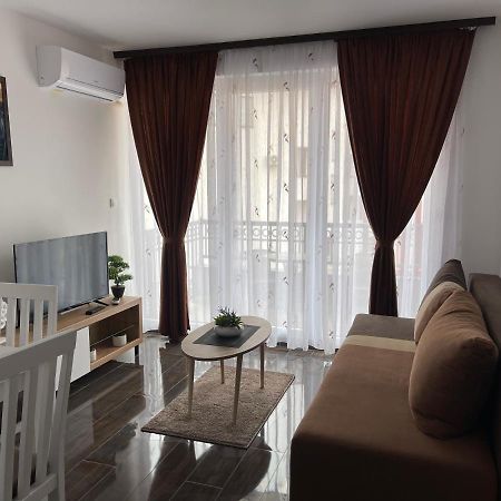 Apartmani Zivkovic Srebrno Jezero Велико-Градиште Экстерьер фото