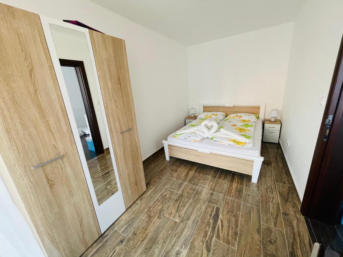 Apartmani Zivkovic Srebrno Jezero Велико-Градиште Экстерьер фото