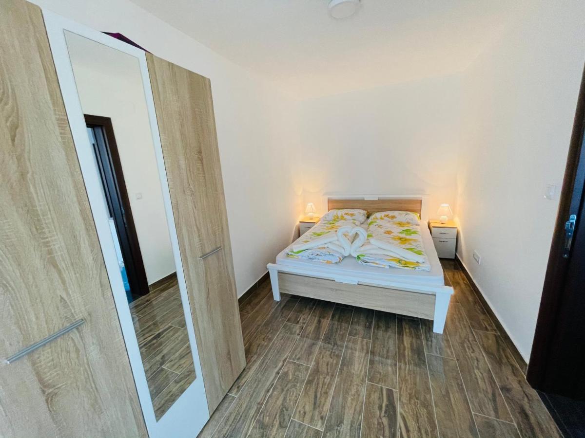 Apartmani Zivkovic Srebrno Jezero Велико-Градиште Экстерьер фото